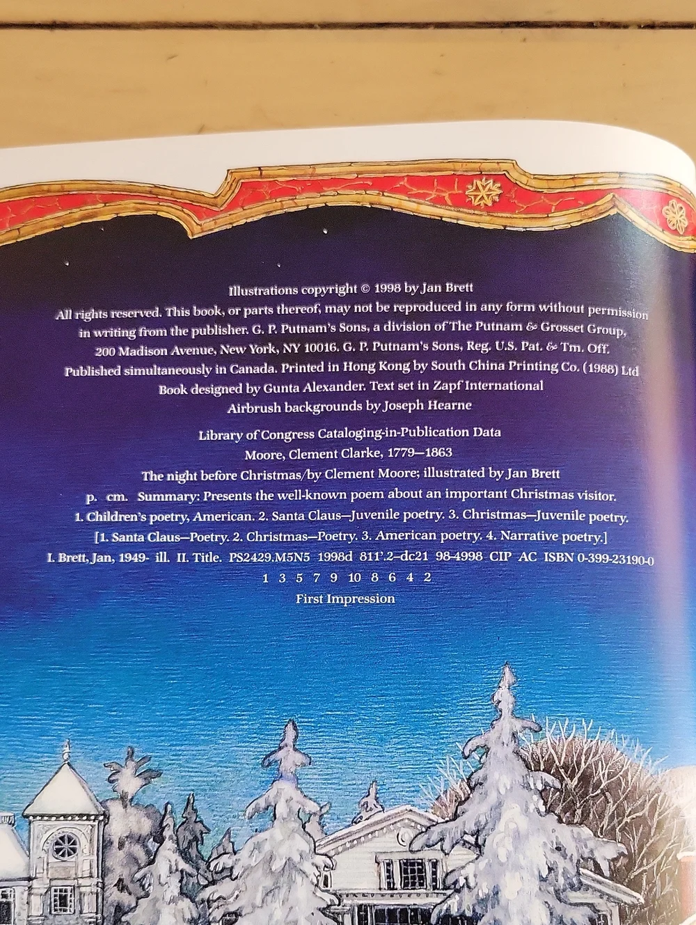 The Night Before Christmas by Jane Brett & Clement Moore